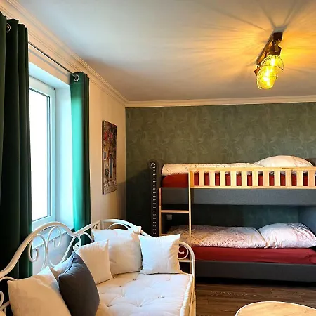 Altes Zollhaus 아파트 Hallschlag