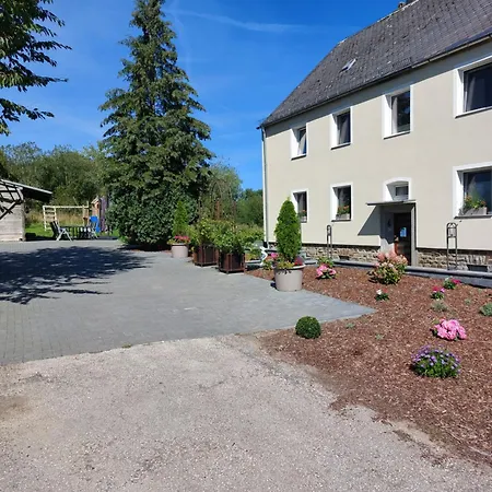 Altes Zollhaus * Hallschlag